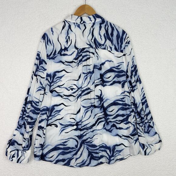 Chicos Blue Animal Print Button Down Blouse Size 3‎ (XL 16/18) Long Sleeve NWT - Picture 6 of 13